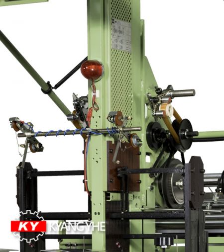 Stroj na tkaní háčkových a očkových pásků - Pásek s háčkem a smyčkou KY - jehlový tkací stroj