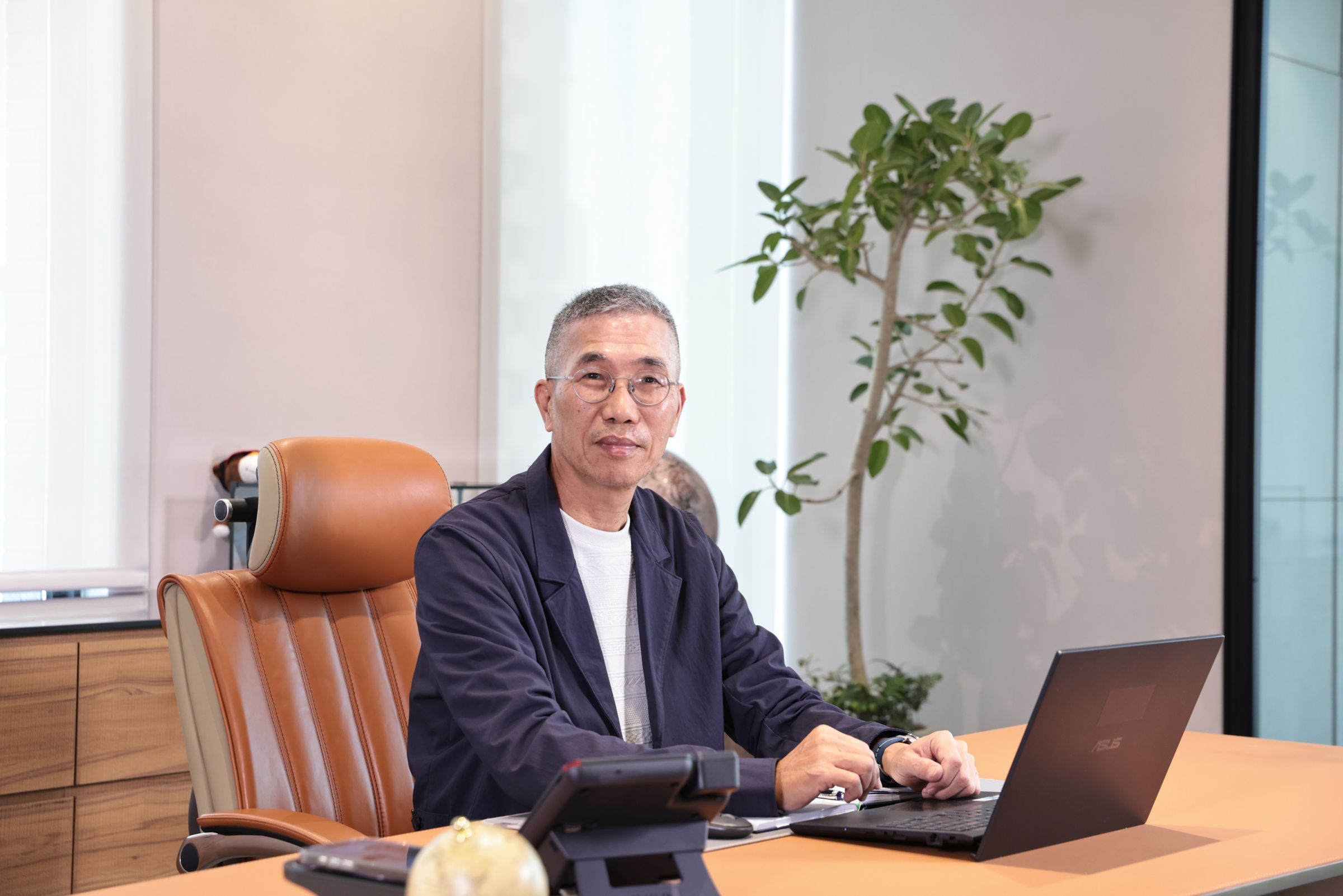 Dailywell's General manager Allen Yen