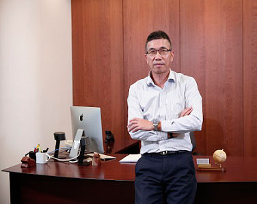 Ο γενικός διευθυντής της DAILYWELL, Allen Yen