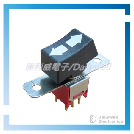 Szubminiatur kapcsoló nyomtatott kupakkal