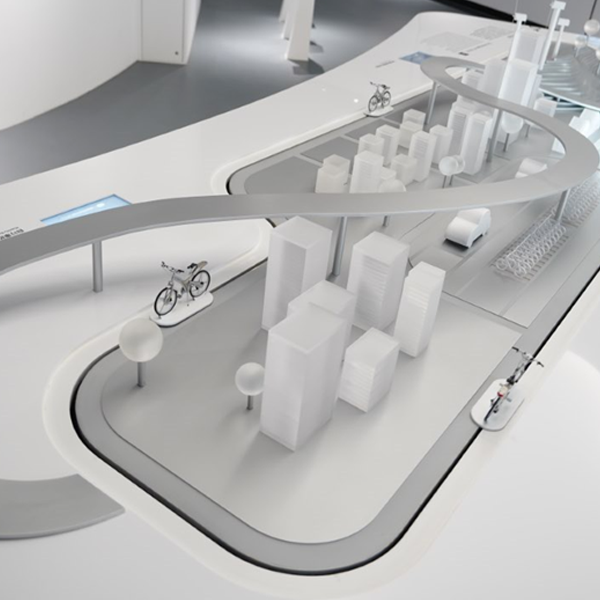 Dynamic Visual Display Stand