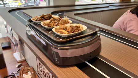 鴻匠軌道送餐機器人