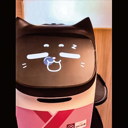 富士匠锅物-鸿匠-送餐机器人