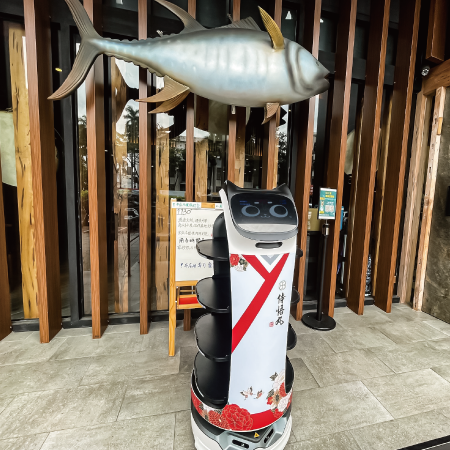 鸿匠贝拉智能送餐机器人