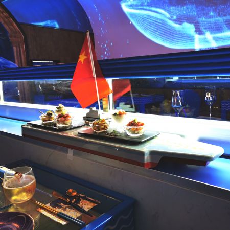 航空母艦智動直行送餐船