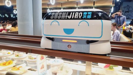 鸿匠智能送餐机器人