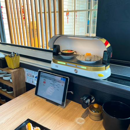 鴻匠自動化送餐系統