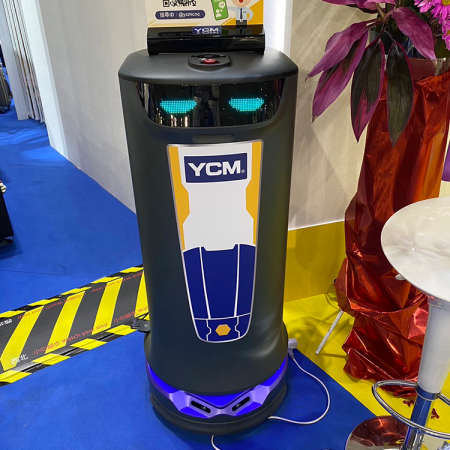 Intelligent Automation Solutions for Mechanical Industrial Factories - Robots transporting components within factories