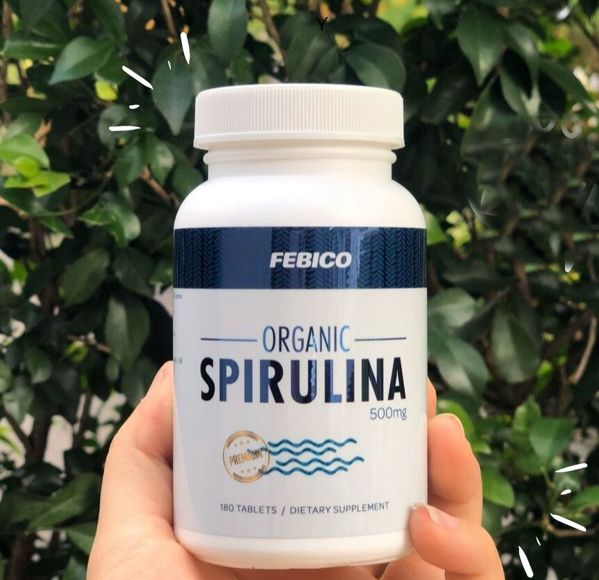 A Spirulina ajuda a reduzir a doença por radiação