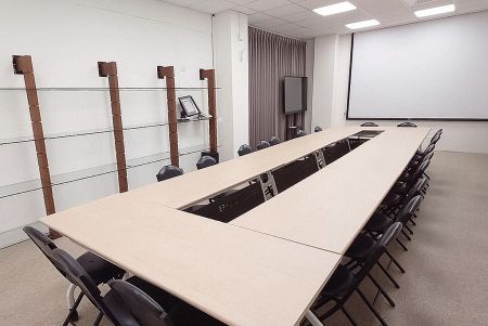 Integrated applications of hologram film, UV security ink, color-shifting printing, and optical microstructure technologies.