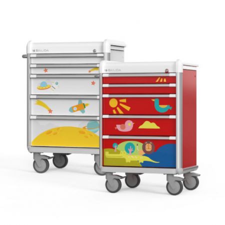 Pediatryczny wózek medyczny