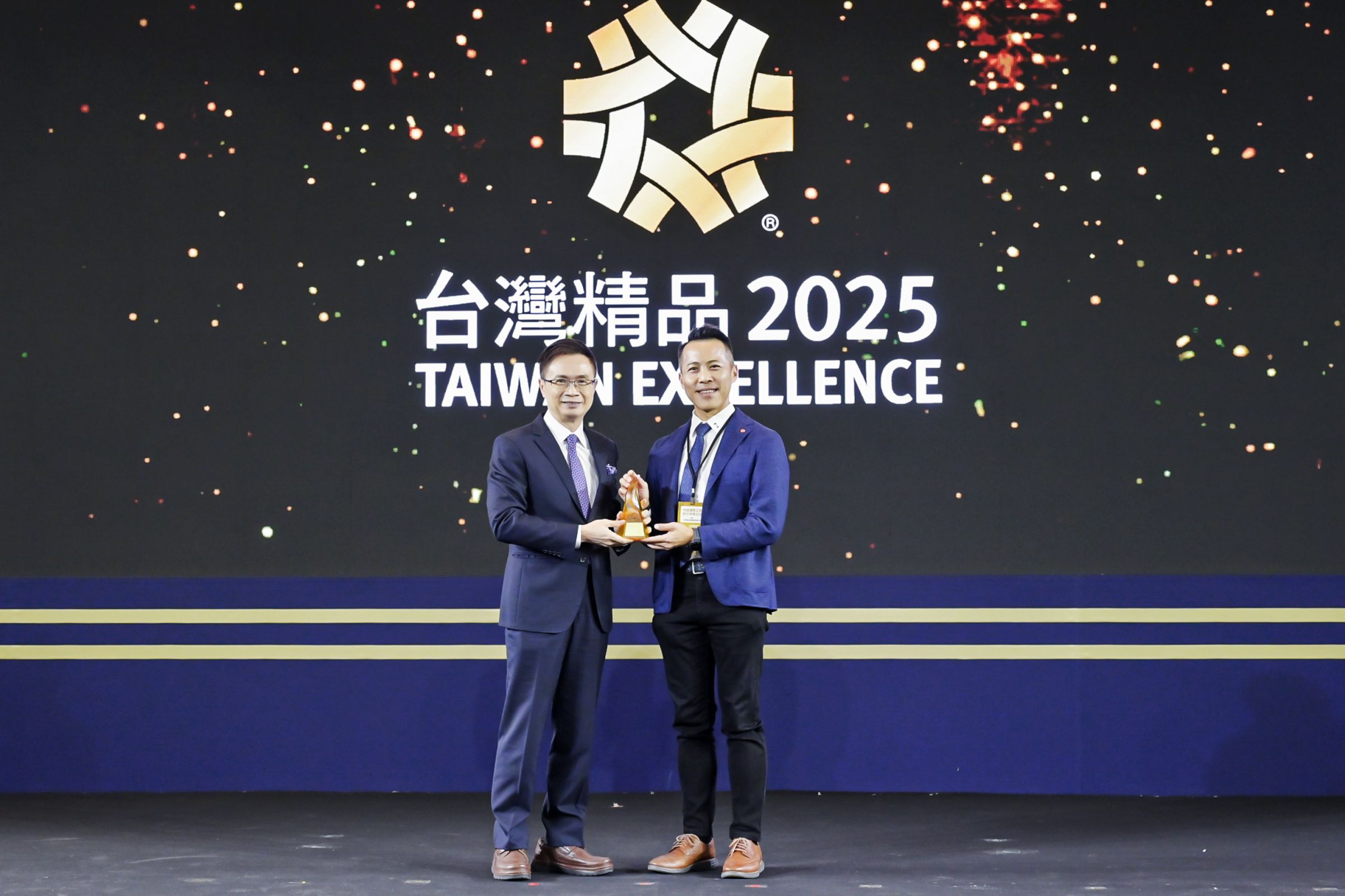 Troli Obat BAILDIA yang Dibantu Teknologi IoT Cerdas Memenangkan Penghargaan Emas Taiwan Excellence!