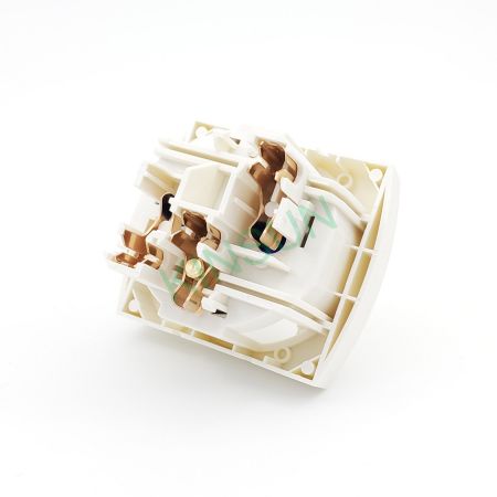 DiO nano-schakelstopcontacten zwart met afstandsbediening 4 stuks DiO nano-schakelstopcontacten zwart met afstandsbediening 4 stuks