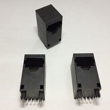 Vtičnica PCB z desnim kotom - 