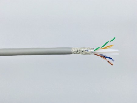 ハイパーデータ2000カテゴリ6 SF/UTP LANケーブル - CAT6 SF-UTP、250MHz