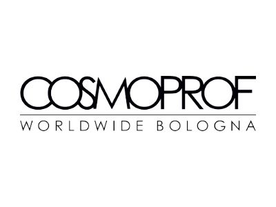 皇崟參加義大利cosmoprof bologna。