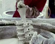 Shell making of investment casting process – dipping