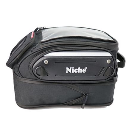Expandable Motorcycle Tank bag from 15L to 24L, it can hold a Motorcycle full face helmet.