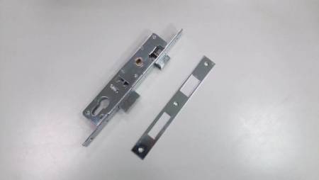 Conjunto de cerradura de parche de vidrio con pestillo mecánico (Serie  PLI-10LR), Fabricante de cerradores y cerraduras automáticas de puertas  correderas de Taiwán