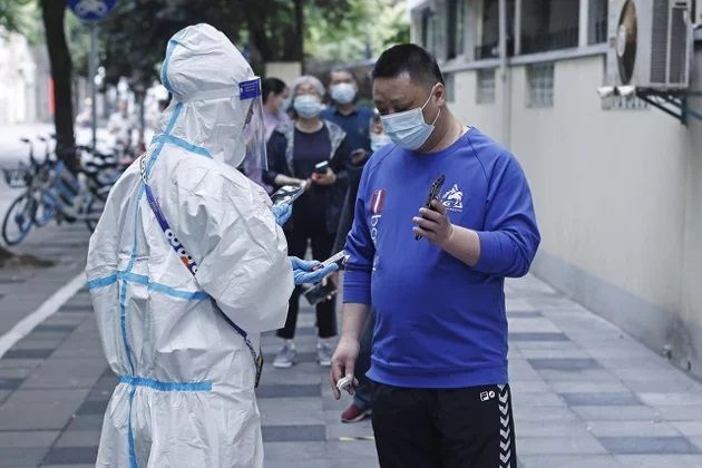 大陸疫情升溫,此前已連續三天超過3,000例,昨(6)日更是突破4,000例,疫情嚴峻。中通社