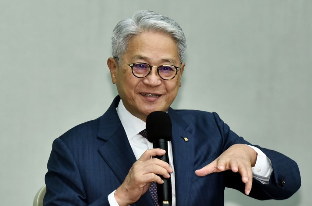 工商協進會理事長吳東亮指出,政府應找專家好好估算,AI發展會吃掉多少電,電力配置應如何調整。圖/本報資料照片