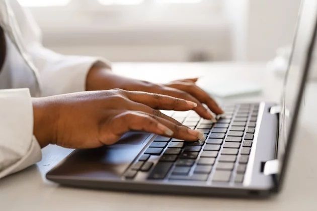 办公室示意图。 彭博资讯