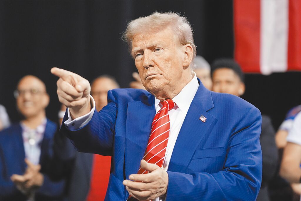 川普表明以关税当外交工具,迫使外国妥协来达成有利美国的贸易协议。图/美联社