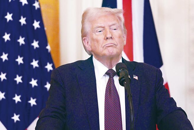 美國總統川普表示,美國接近與印度和瑞士達成貿易協議。圖/美聯社