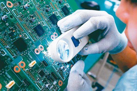 3月出口435億美元,年增21.3%,寫下連21紅紀錄,更創歷年單月新高;其中,電子零組件表現搶眼。 (本報系資料庫)