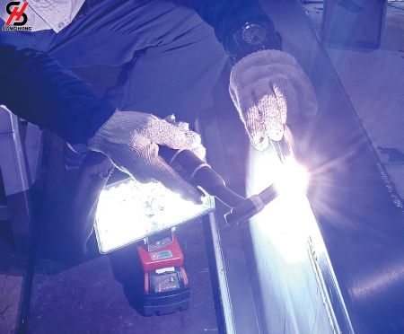 溶接プロセス - 溶接作業