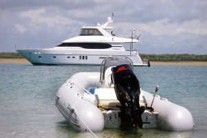 MF F73 Fly Motor Yachts