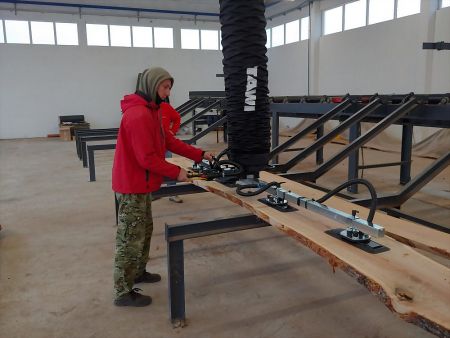 TAWI Vacuum Lifter for Panels & Doors