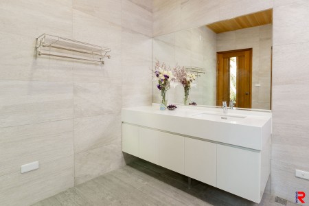 Acrylic Bathroom Cabinet